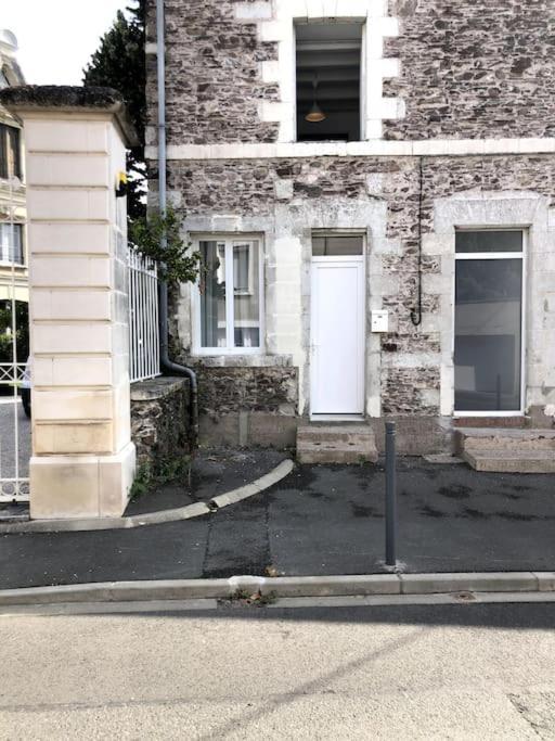Le 20 La Loire Maison De Bord De Loire Chalonnes-sur-Loire Εξωτερικό φωτογραφία
